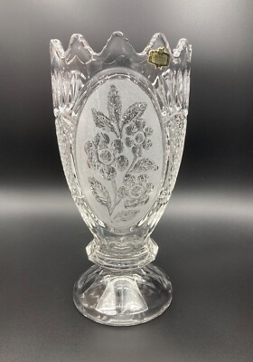 Authentic Zajecar 24% Lead Crystal Vase, 10.5'' tall with graceful scalloped edge