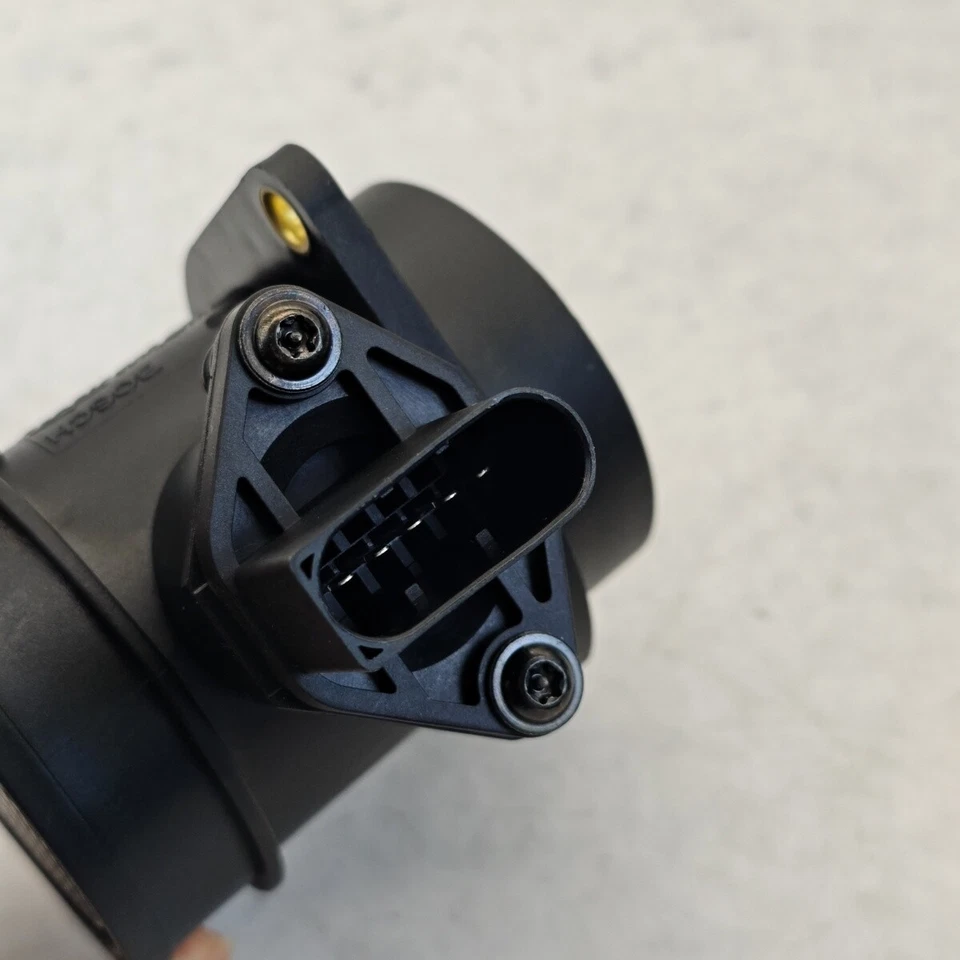 NUEVO Sensor de flujo de aire de masa Bosch MAF para VW Golf Jetta Audi A4 TT 1,8 L 0280218063 Foto 3 de 4