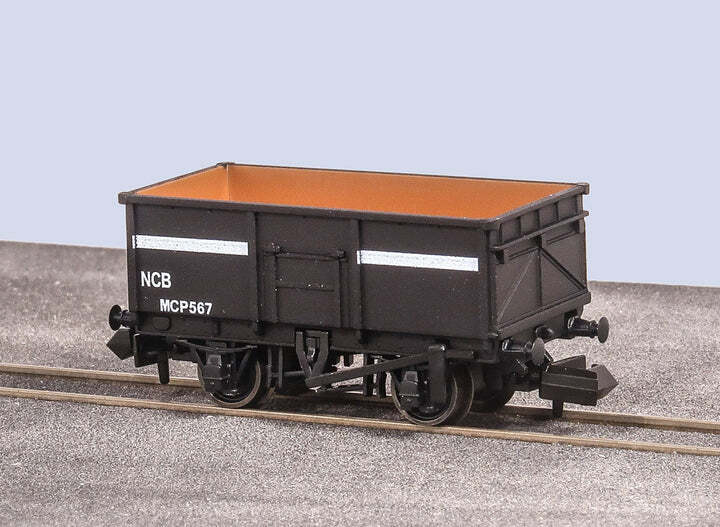 Peco NR1031B N Gauge BR 16 ton Mineral Wagon NCB