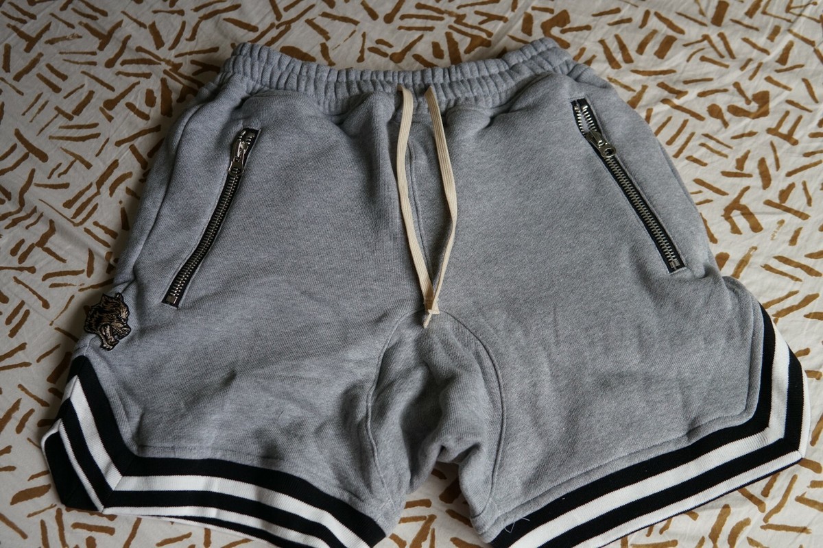 Darc Sport WOLVES CLUB FRENCH TERRY COURT SHORTS IN GREY size