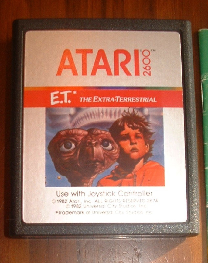 E.T. The Extra-Terrestrial Atari 2600 Video Game Cartridge with Manual 1982 EX