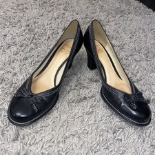 Clarks Artisan Leather UK 7 EU 40 Black Court Shoes Work Bow 1930s period 