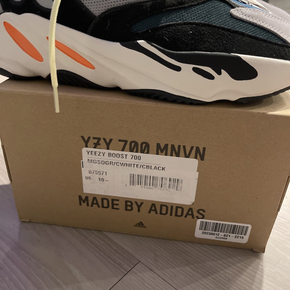 Adidas Yeezy Boost 700 Wave Runner Size 10.5 Brand New Adidas Yeezy Boost 700 Wave Runner Size 10.5 Brand New