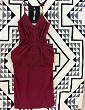 Women’s burgundy BCBG V-neck strappy ru knee-length party dress S