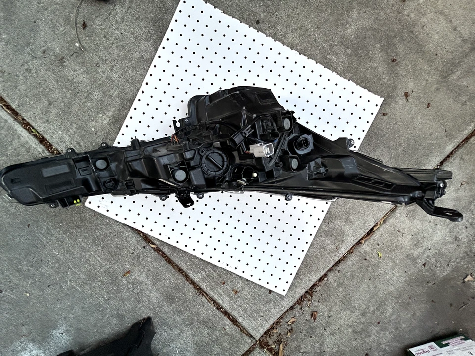 Headlight Assembly-Regular TYC 20-17894-00 fits 20-22 Toyota Corolla - Image 4 of 4