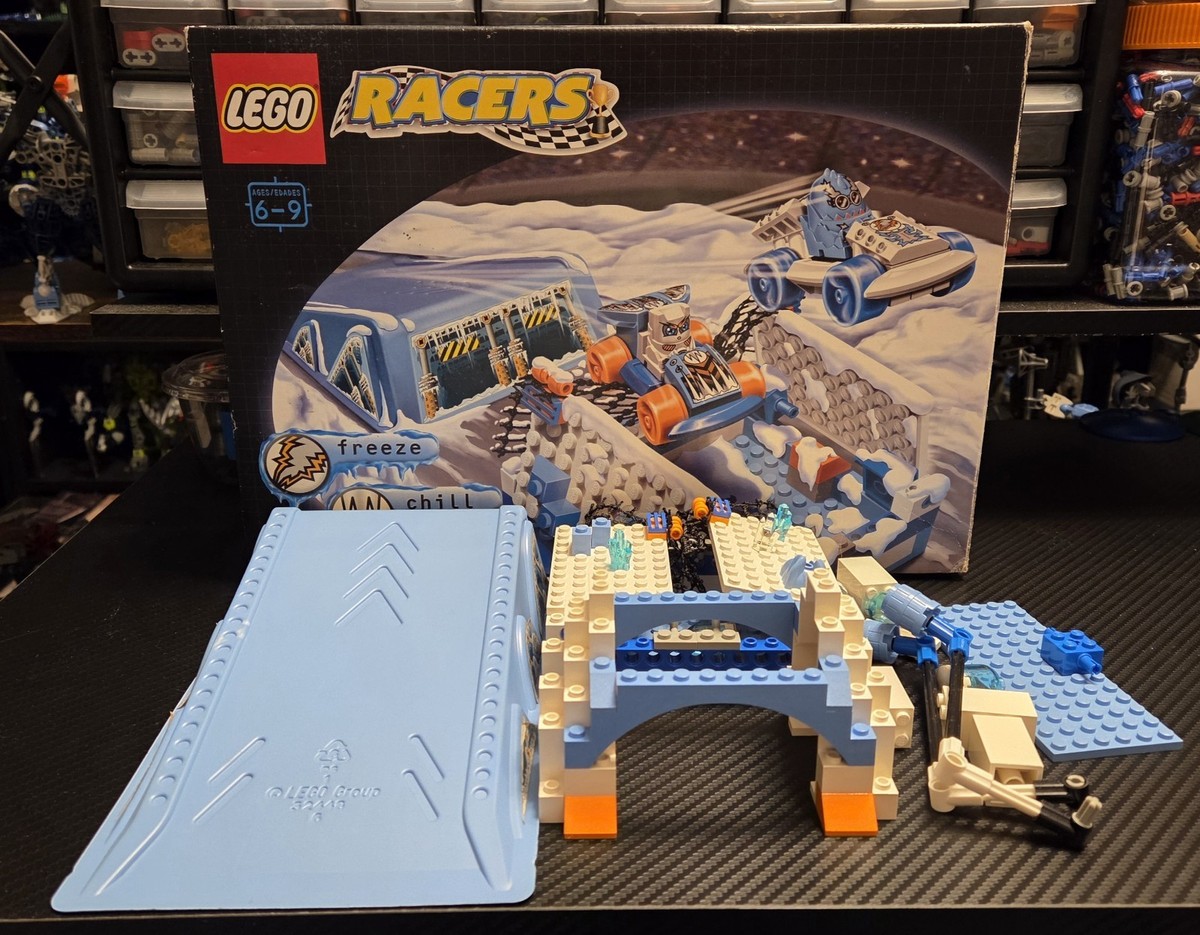 Lego Bionicle Mask Carrying Case & x3 Incomplete Freeze & Chill