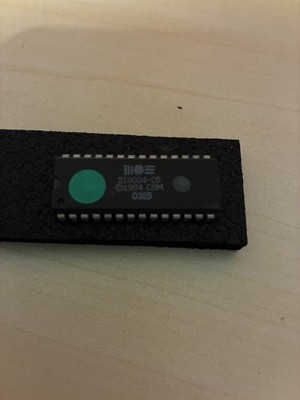 318004-05 Kernal ROM Chip IC für Commodore C16 / C116 / +4 MOS / getestet OK