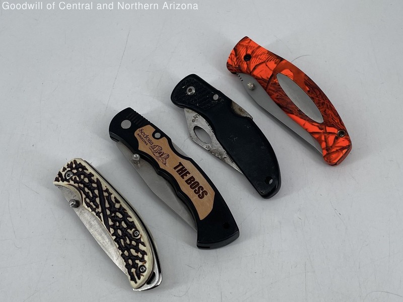 Lot of 4 items including Vintage/ Mod Pocket Knife. Maxam Ozark