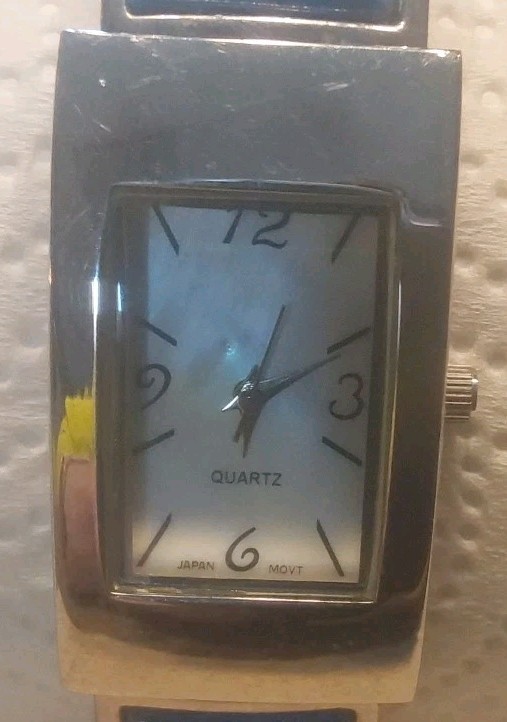 2 Very Nice Watches (UNTESTED NEEDS BATTERIES) - image 7