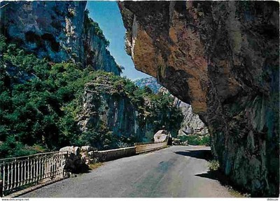 Postcard - 06 - Les Gorges du Loup - Route dans les Gorges - CPM - See Sca