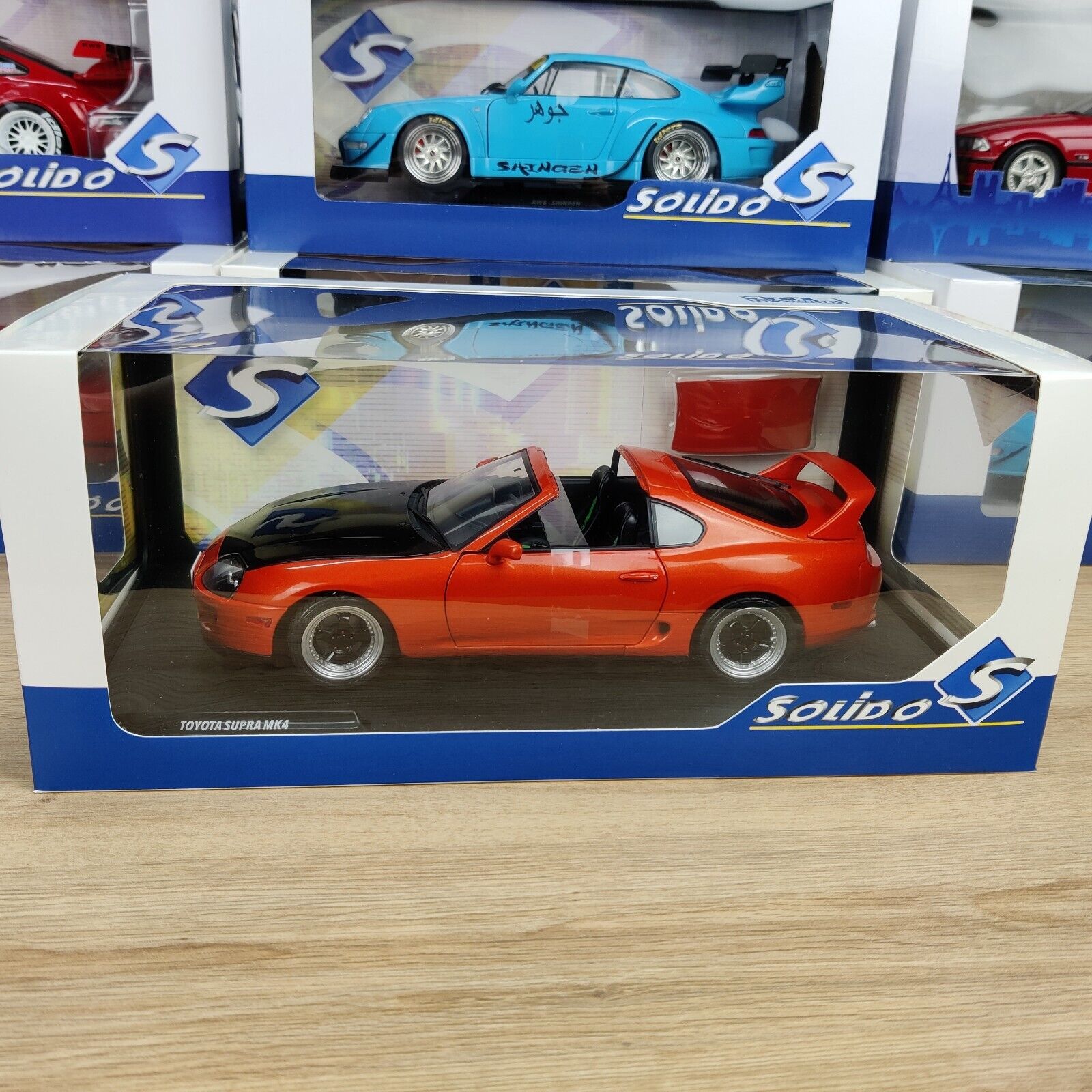 Foto 8 di 23