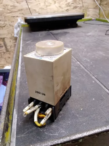 Omron Timer H3M