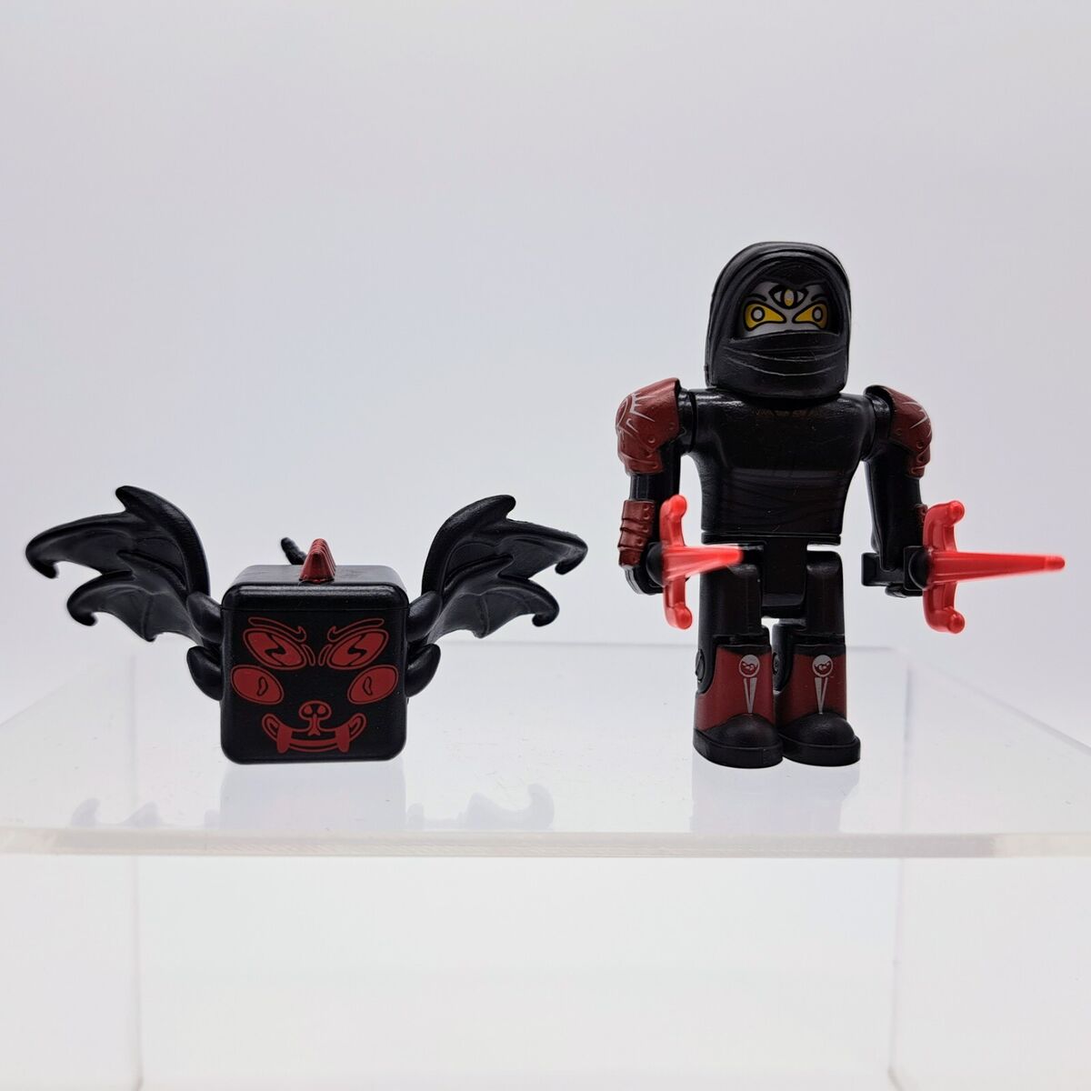 Roblox FIGURK UNBERASE PLUSES Ninja Legends : : Toys & Games