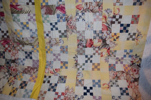 3839 Antik 20er Jahre Double 9 Patch Quilt Top, fabelhafte Stoffsammlung - Bild 2 von 12