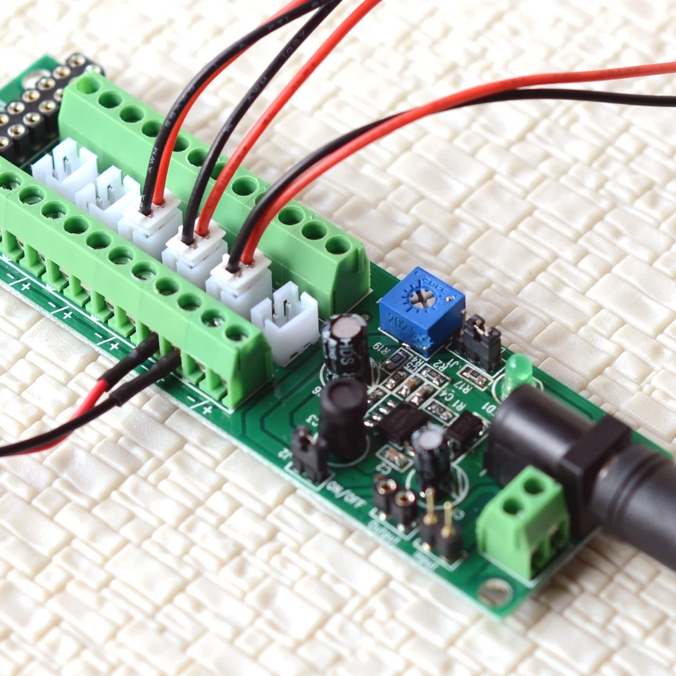 1 x power distribution board self adapt distributor HO N O LED street light hub - Image 4 of 4