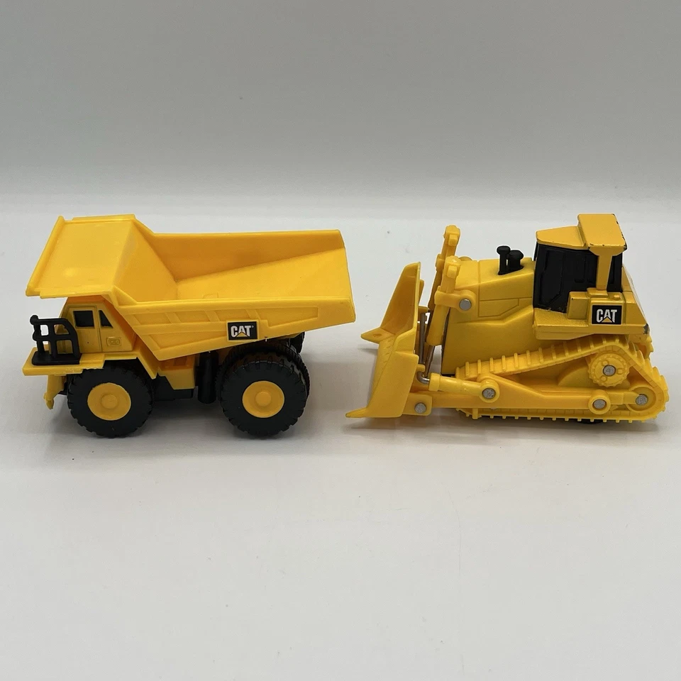 Camión de volteo y excavadora Mattel Caterpillar 1998 de colección de plástico metal coleccionables Foto 4 de 4