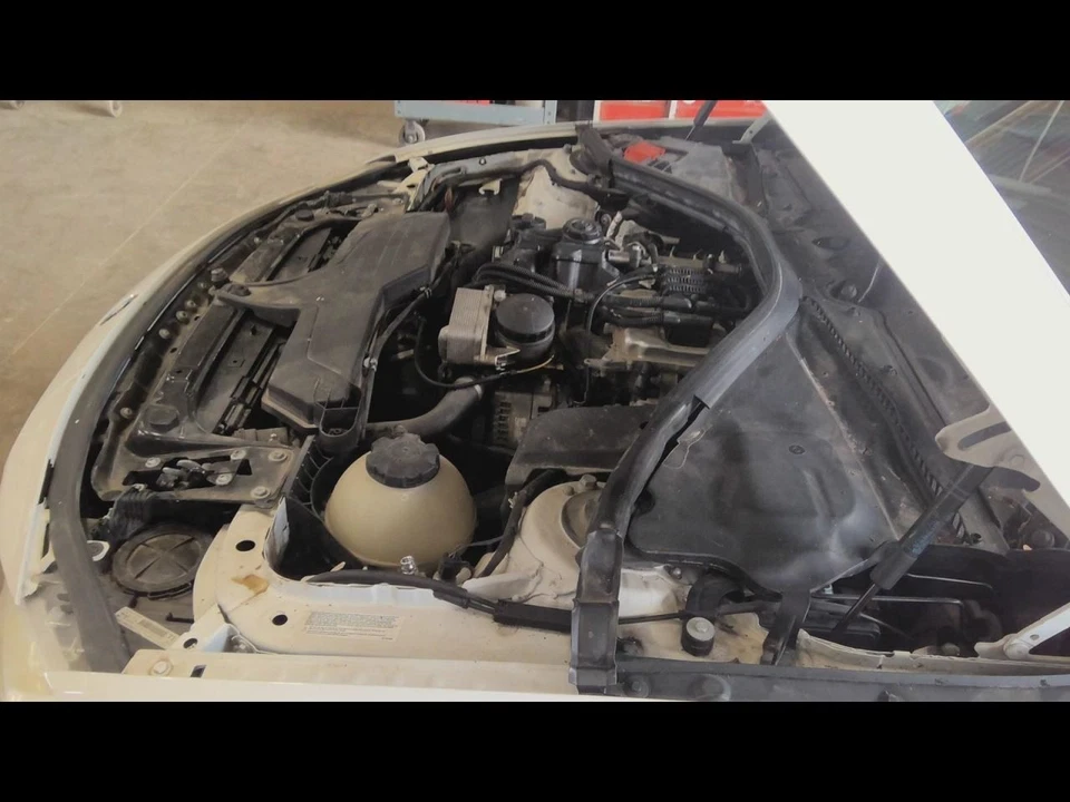 Seat Belt Front Bucket Driver Retractor Fits 14-18 BMW 320i 724022 Foto 3 de 4