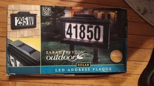 MERCHSOURCE  WIRELESS SOLAR POWERLED ADDRESS PLAQUE 52 PIECES INCLUDED NEW