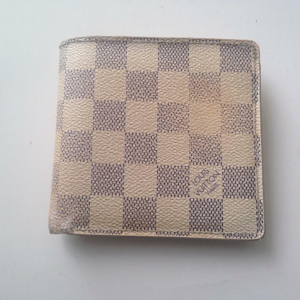 Authentic Louis Vuitton Damier Azur Mens Wallet 4in x 4in Authentic Louis Vuitton Damier Azur Mens Wallet 4in x 4in