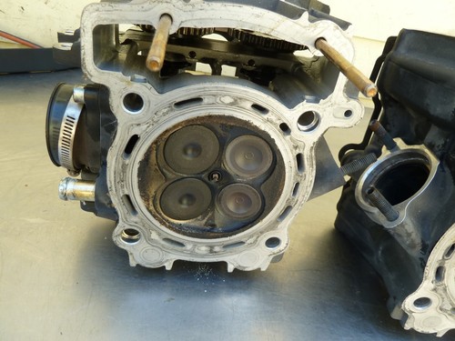 Cylinder head with camshafts Scout Bobber 18 -22 Indian #F18 - 第 7/8 張圖片