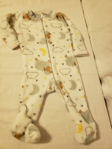 Infant Clothing Lot 4 pieces NB/3-6 mos Sleeper - T-Shirt - Jacket - Romper - Picture 2 of 10