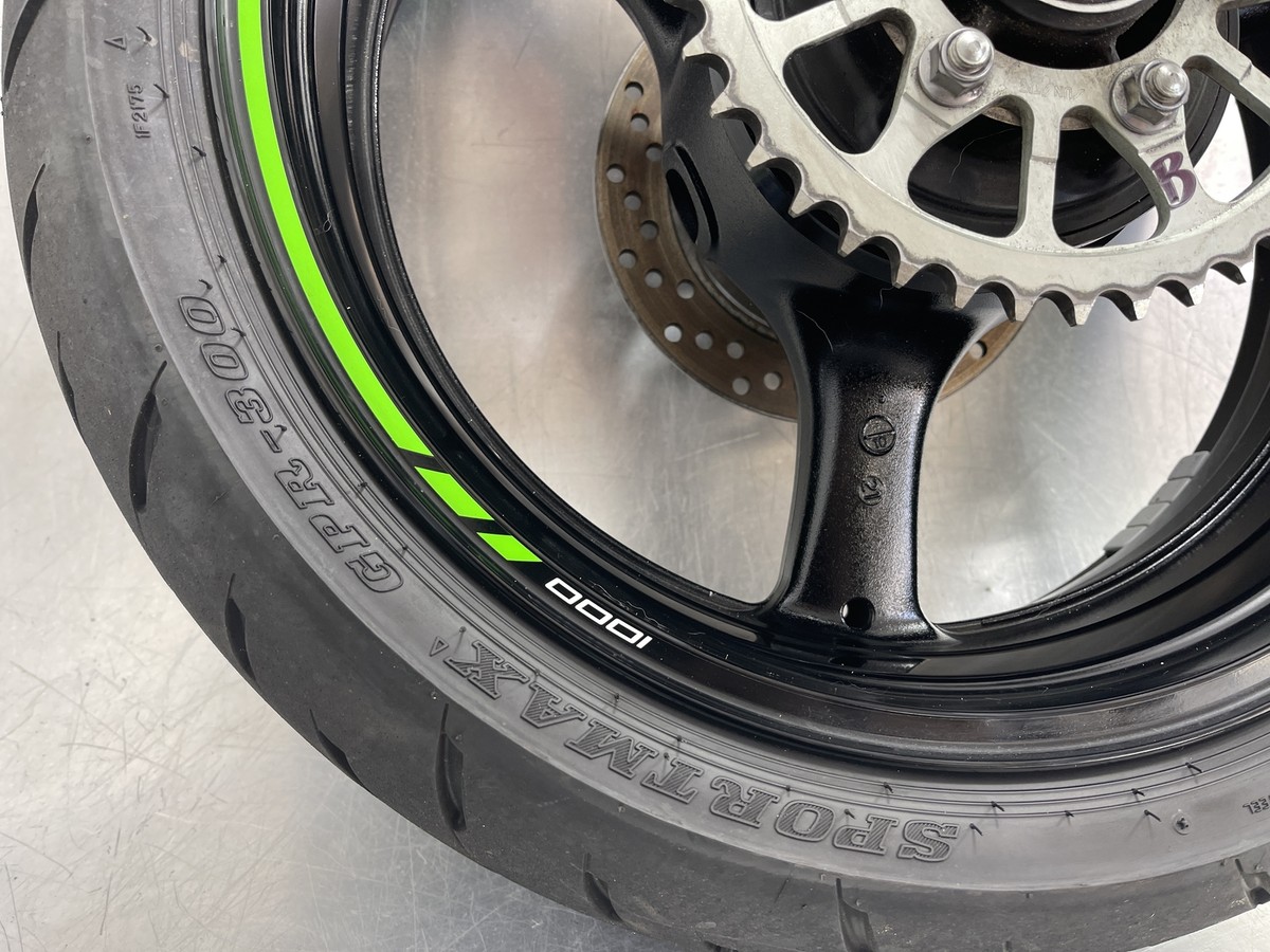 2022 Kawasaki Ninja Zx10r Rear Wheel Back Rim Tire Rotor