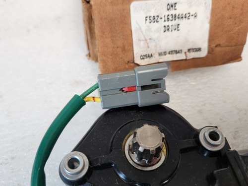 NOS OEM Ford 1995-1996 Windstar Window Regulator Motor F58Z-16304A42-A NEW - Bild 7 von 14