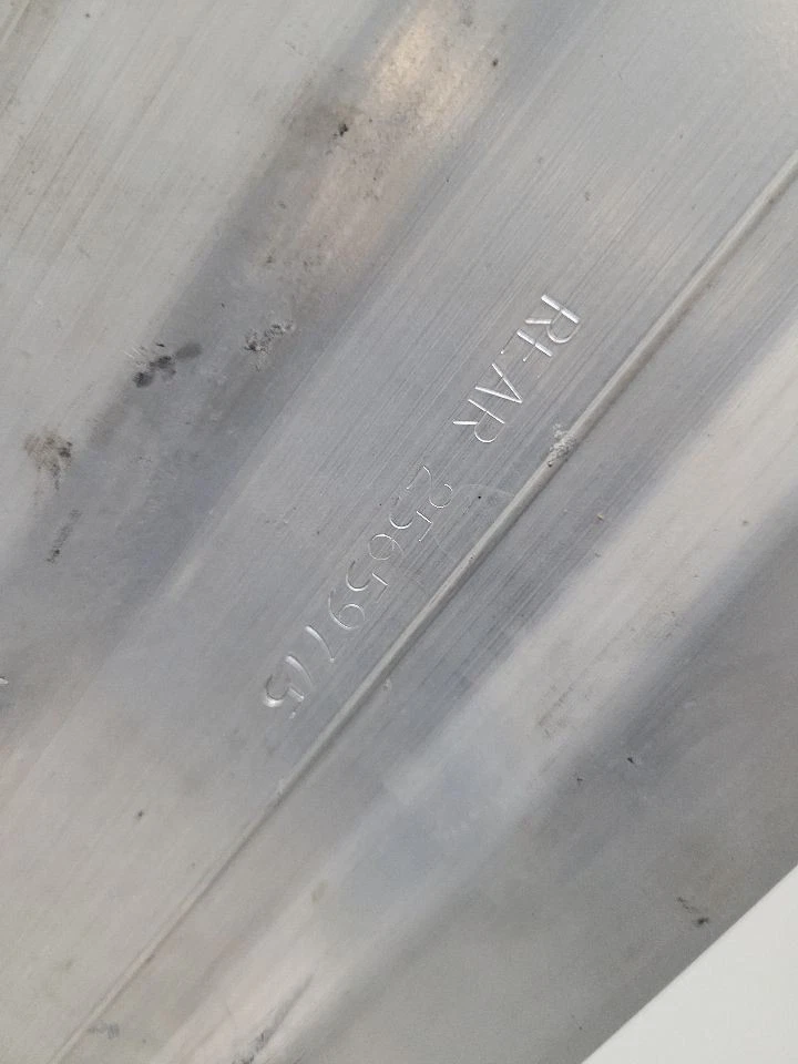 2000-2005 CADILLAC DEVILLE Rear Bumper Reinforcement Impact Bar 25771081 Foto 4 de 4