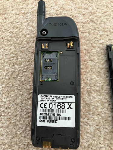 Nokia 5110 Mobile Phone, c/w charger - Afbeelding 2 van 4