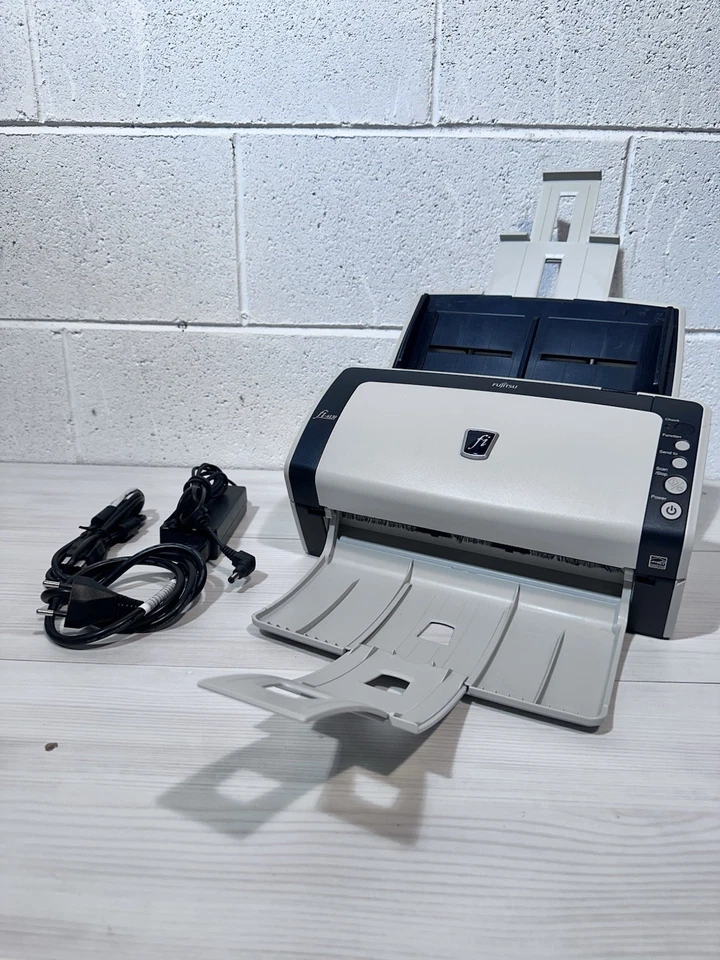 Scanner Professionale Fujitsu fi-6130, USB ,Duplex automatic, colore - Immagine 2 di 4