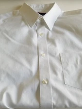 UNTUCKit Shirt Mens M White Short Sleeve Button Up Pocket Wrinkle Free Cotton