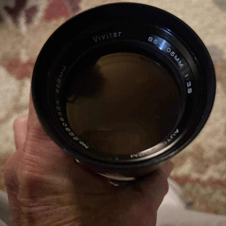 PROBADO - VIVITAR Tele-Zoom AUTO / LENTE MANUAL 85mm-205mm F3.8 M42 montaje con tornillo Foto 2 de 4