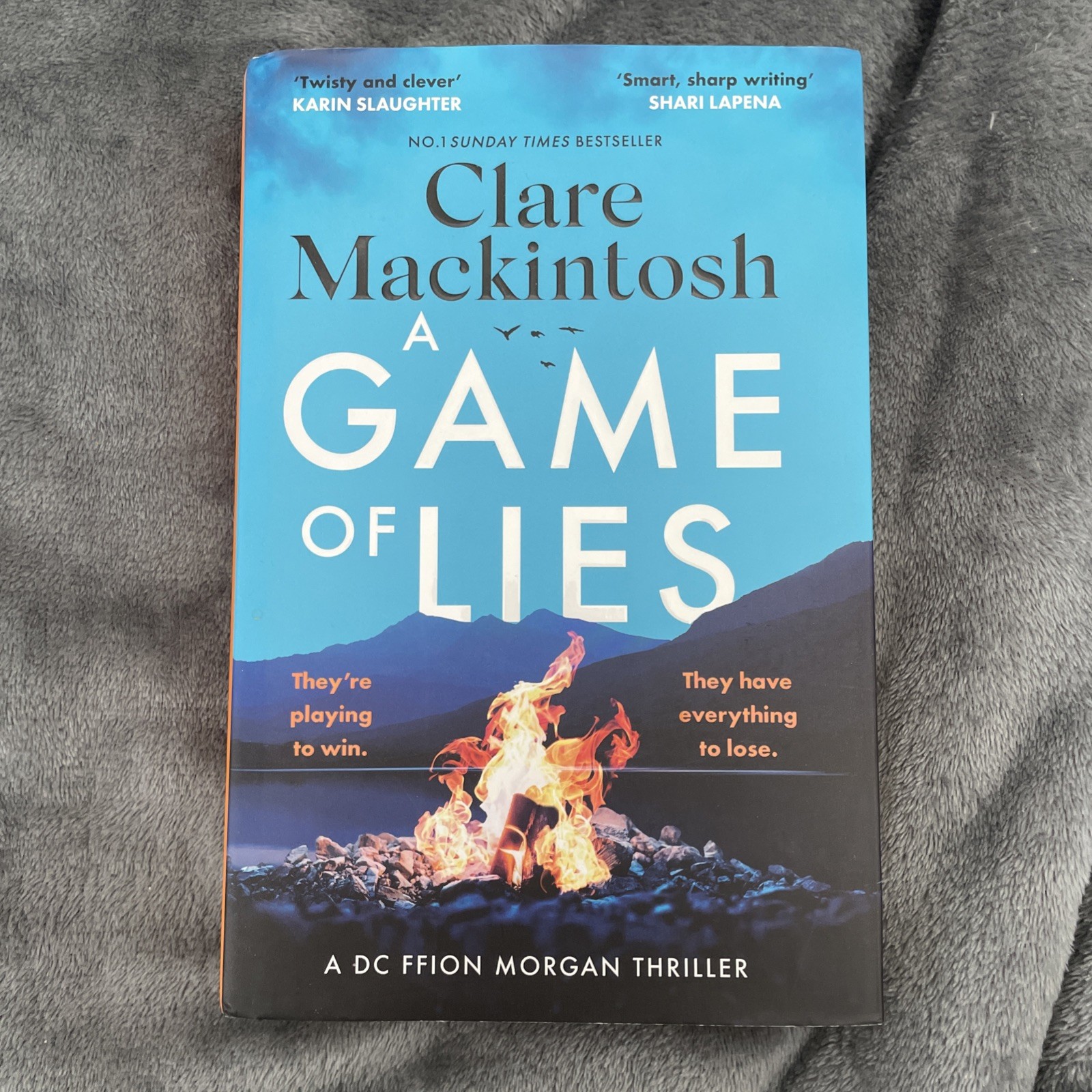 CLARE MACKINTOSH - A Game Of Lies ***SIGNED  HARDBACK***