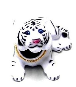 WHITE MOVING HEAD TIGER car dash BOBBLE heads NEW wild animal bobbing new toy | eBay