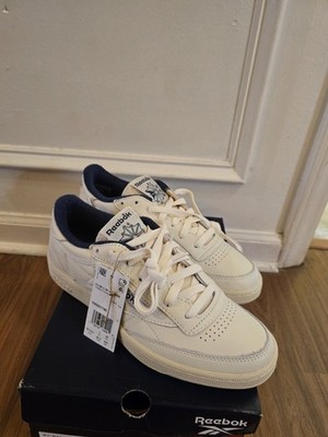 Men Reebok Club C 85 Vintage Tennis Shoes Chalk White Navy Blue 100007796