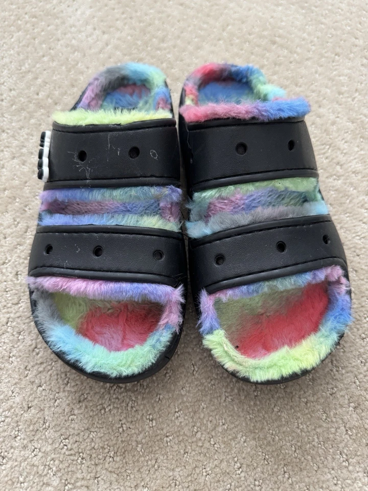 CROCS Classic Cozzzy Spray TieDye Fuzzy Black Colorful Sandal-Women 9/Men 7-NWOT - Image 2 of 4