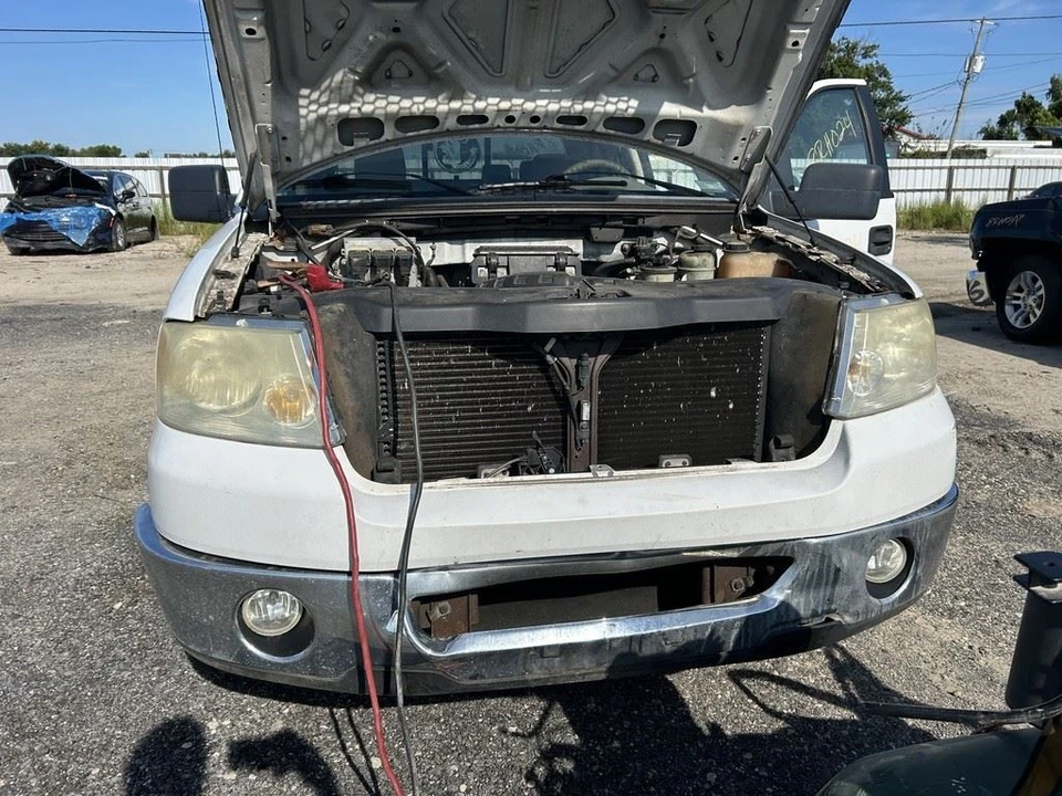Driver Front Door Crew Cab 4 Door Electric Fits 04-08 FORD F150 PICKUP 104886447 Foto 2 de 4