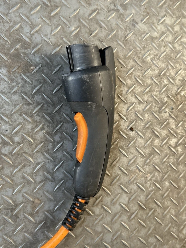 Cargador EV para Chevrolet Volt. Foto 4 de 4