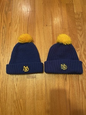 Vintage Notre Dame Knitted - Winter Hat with Pom-Pom - Blue LOT