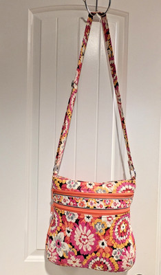 Vera Bradley 2015 ''Pixie and Blooms'' triple zip  hipster crossbody