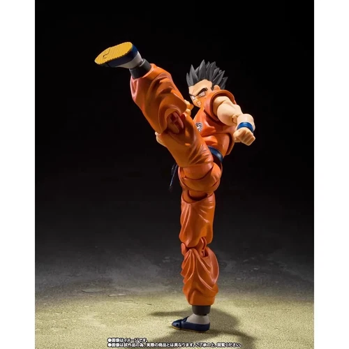 Bandai S.H. Figura de acción de juguete Figuarts Dragon Ball Z Yamcha SHF juguete en mano - Imagen 6 de 10