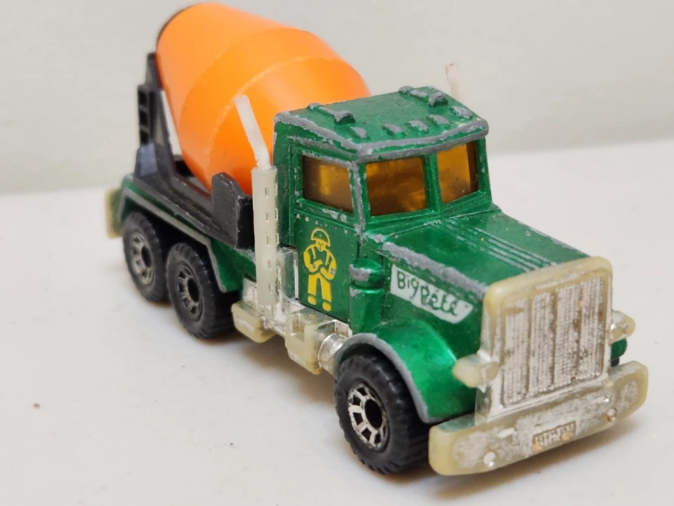1981 Matchbox Superfast Peterbilt Cement mixer truck 1:60th scale Diecast model - image 1 of 4