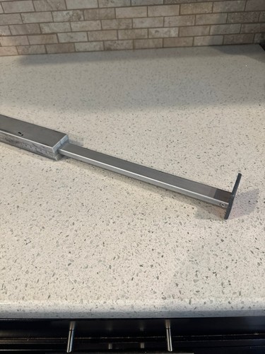 Telescoping Measuring stick - Picture 6 of 6
