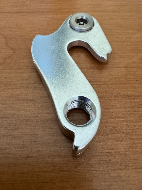 VTG OLD SCHOOL ROAD BIKE REMOVABLE DROPOUT ALLOY QUALITY NOS