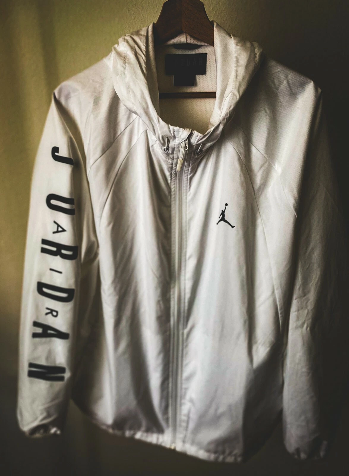 Jordan Windbreaker Jacket White