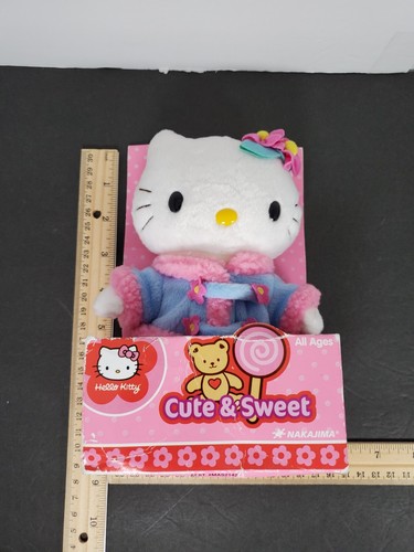 Nakajima Hello Kitty Sanrio Blue & Pink Floral Winter Coat (2005) 7” Plush NOS - Picture 2 of 9