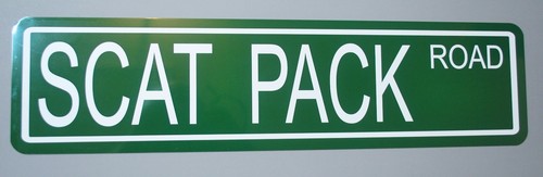 SCAT PACK ROAD Metal Street Sign For Dodge Charger Challenger SRT R/T Garage - 第 1/1 張圖片