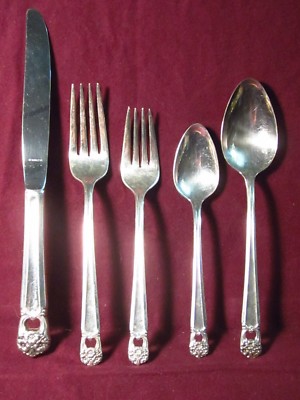 Eternally Yours by 1847 Rogers Plate Silverplate Cocktail Seafood Fork 5 1//2/"