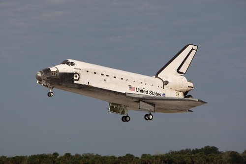 NASA Space Shuttle Atlantis STS-135 Landing 8x10 Photo Print