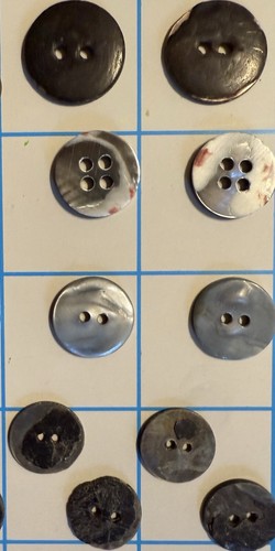 48 Antique Gray White Smoky Iridescent SHELL Mother of Pearl Sewing Buttons - Picture 20 of 23
